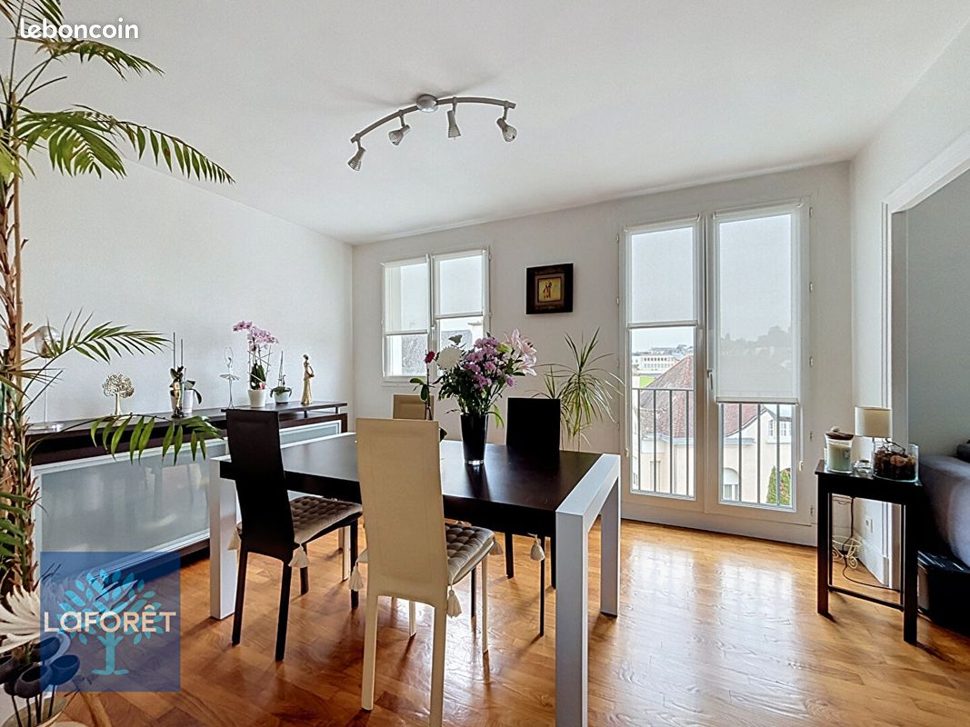 Appartement 3 pièces 63 m² · à Fougères · 63 m² · 144 000 €