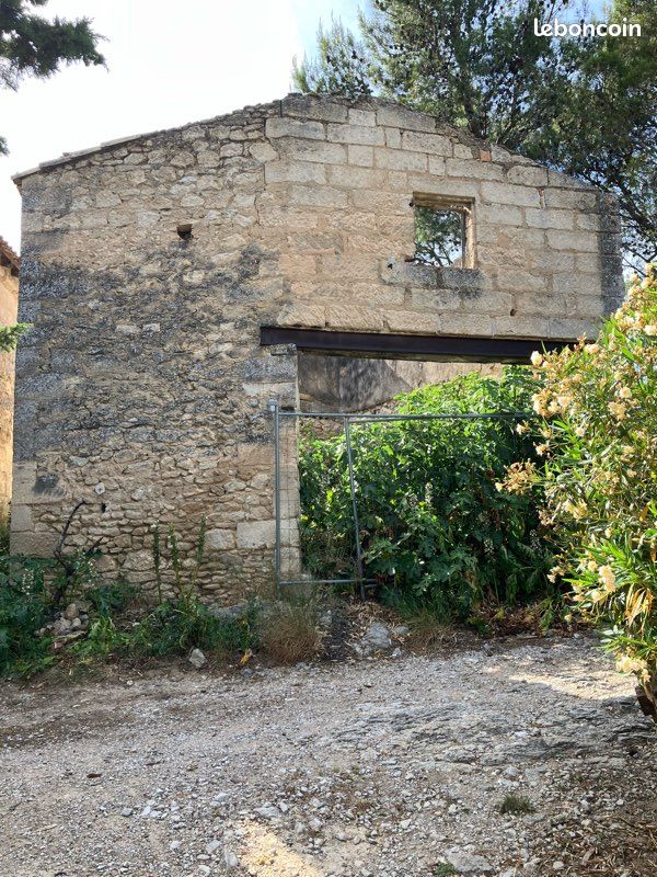 Maison 1 pièce 38 m² · aux Angles · 38 m² · 65 000 €