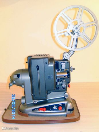 ancien projecteur de film cinema paillard bolex 8mm collection | UK