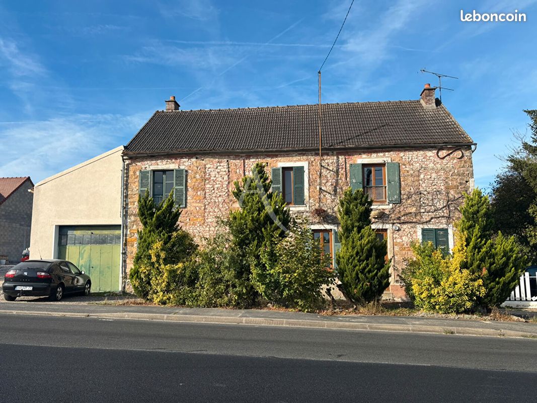 Maison 7 pièces 201 m² · à Le Châtelet-en-Brie · 201 m² · 318 000 €