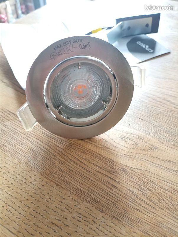 Spot encastrable (image 3)