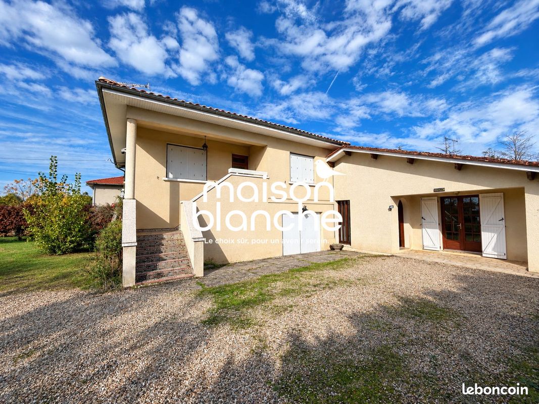 Maison 8 pièces 160 m² à Coutras