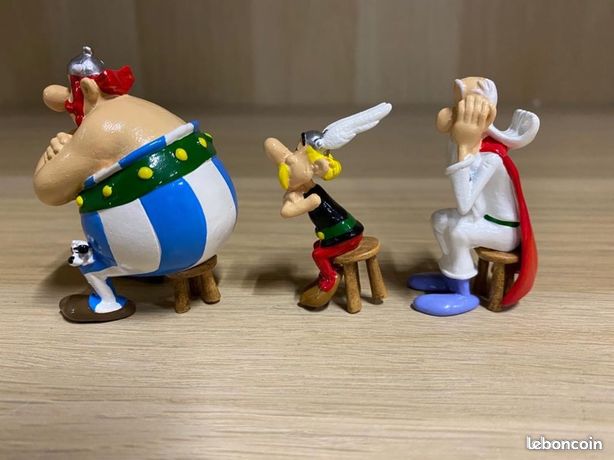 2 Boîtes Vides Collection Astérix – Épée Panoramix Potion – Figurine Pixi – Bon état