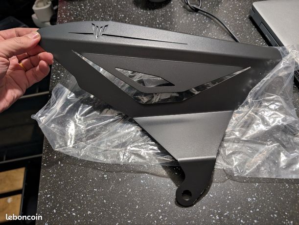 Panneaux De Remplissage Aluminium Pour Yamaha MT-09 (2024-2025) - Carénage Latéral, Protection Cadre, Finition Noire Mate