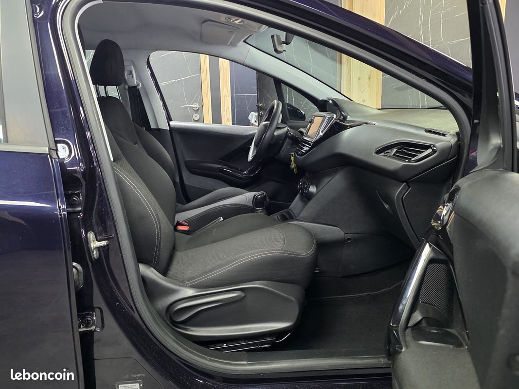 Peugeot 208 1.6 BLUEHDI 75 CV BLUETOOTH (KS MOTORS) (image 20)