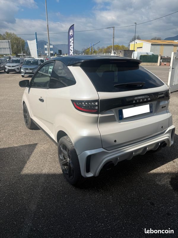 Voiture sans permis aixam coupe sport (image 4)