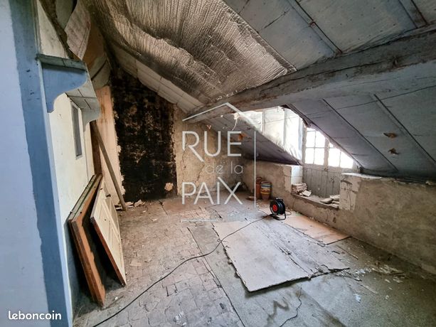 https://img.leboncoin.fr/api/v1/lbcpb1/images/85/2c/ab/852cabd7c4715632a6173e8903a1483b48f72c32.jpg?rule=ad-image