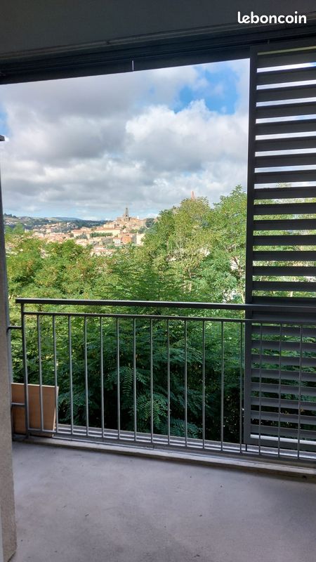 Appartement 3 pièces 69 m² · à Le Puy-en-Velay · 69 m² · 810 €
