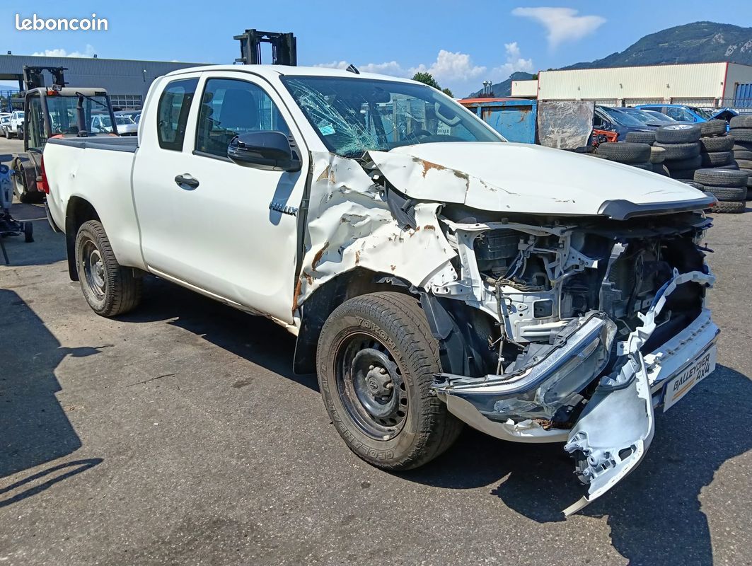 Pièces détachées Toyota Hilux Revo (image 2)