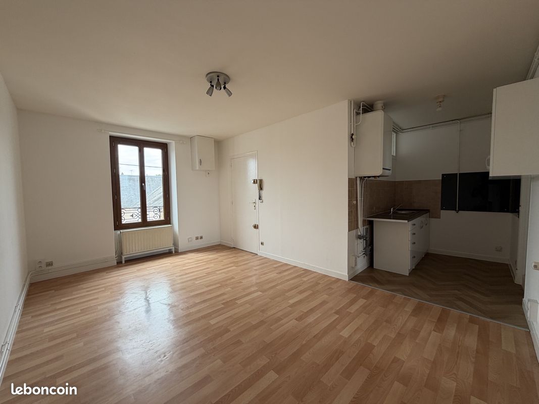 Appartement 2 pièces 35 m² · à Châteauroux · 35 m² · 440 €/mois