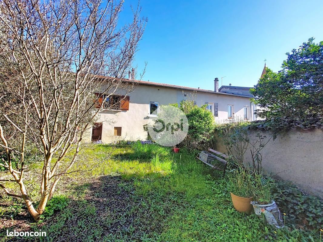 Maison 3 pièces 106 m² · à Orliénas · 106 m² · 230 000 €