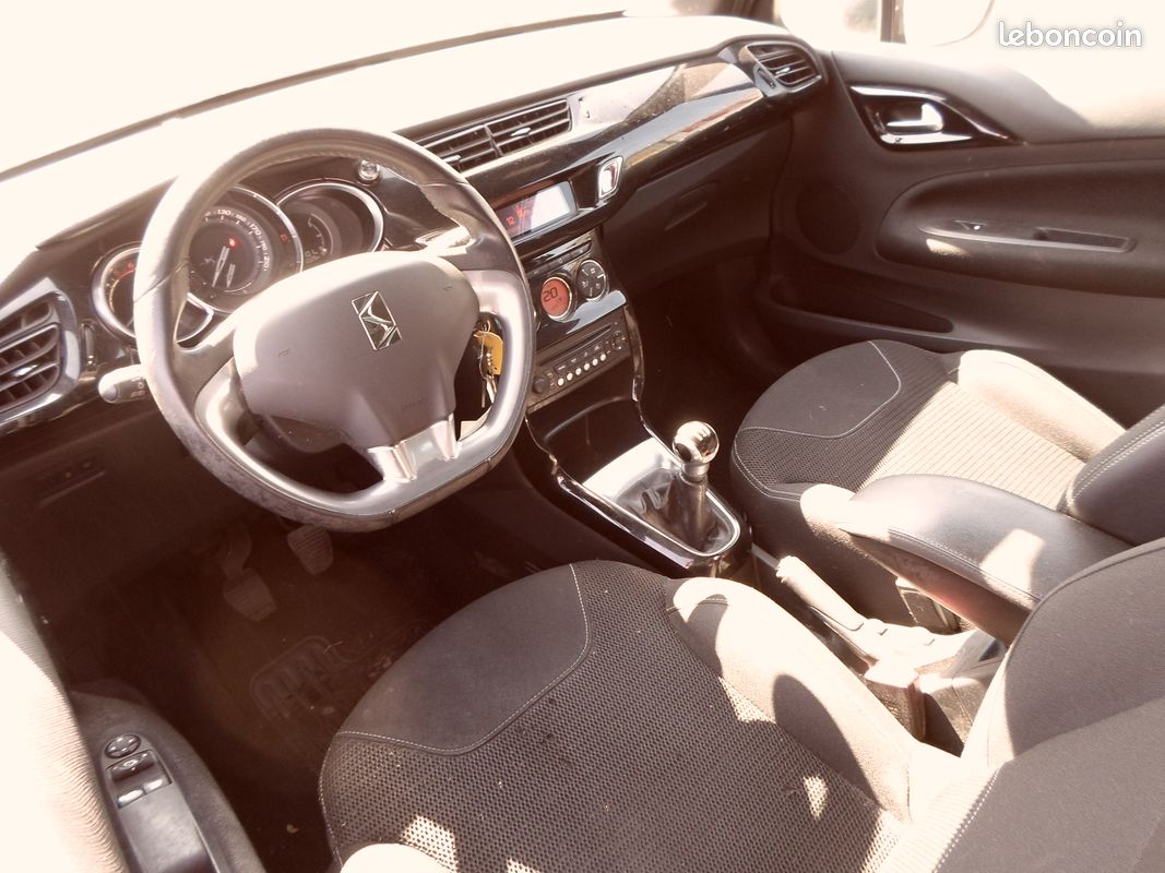 DS3 1.6 hdi 100 - 145 000 kms (image 4)
