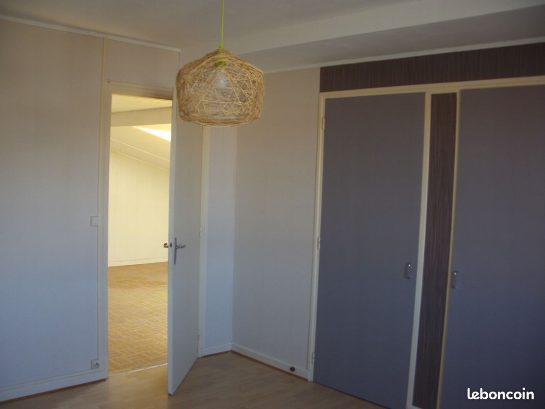 Appartement 2 pièces 40 m² · à Neufchâteau · 40 m² · 310 €/mois