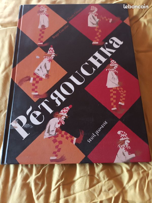 Livre Petrouchka (image 1)