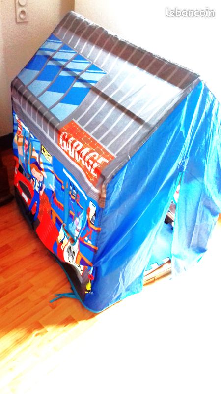 MAISON tente dessin garage en tissus de 2 à 8 ans (image 1)