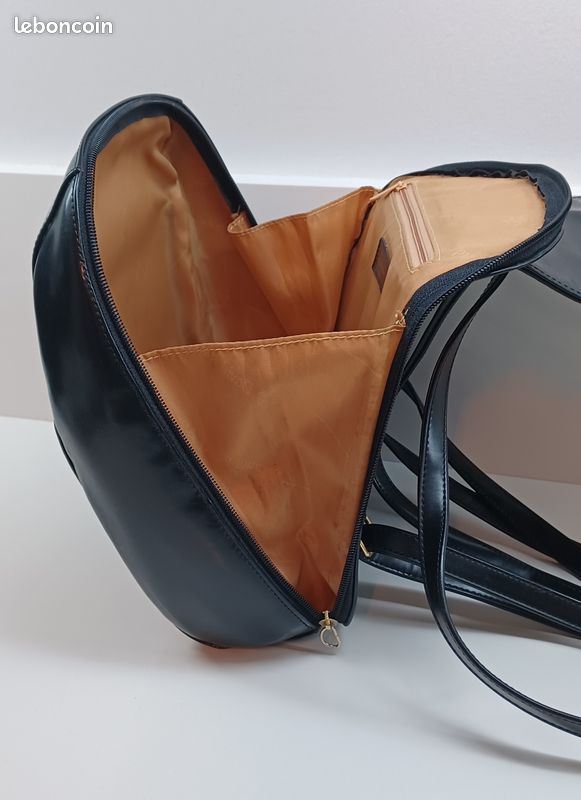 Sac à dos noir David JONES (femme) Accessoires Bagagerie