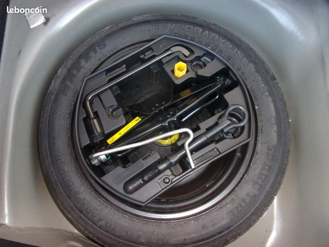 Citroën C3 VTi 120 Exclusive A (image 14)