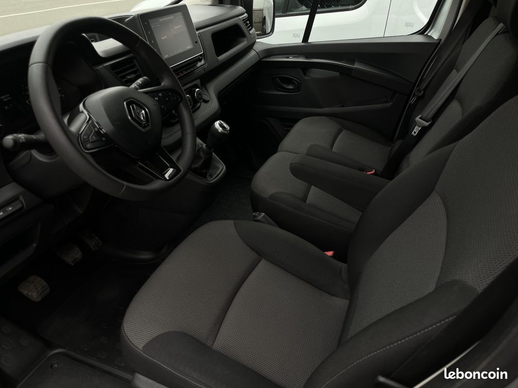 Renault Trafic (3) Zen L2 Blue dCi 150ch 9 places (image 12)