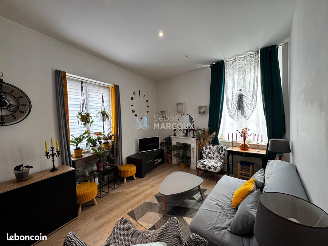 Appartement 1 pièce 38 m² · à Montbrison · 38 m² · 495 €/mois