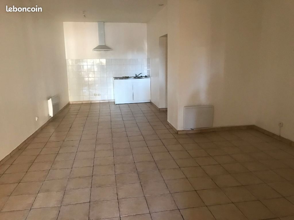 Appartement 1 pièce 50 m² · à Mallemort · 50 m² · 90 000 €