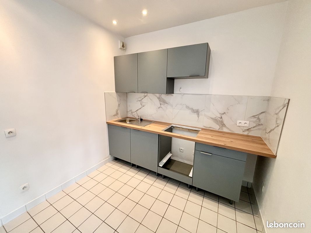 Appartement a louer villeparisis - 2 pièce(s) - 64 m2 - Surfyn