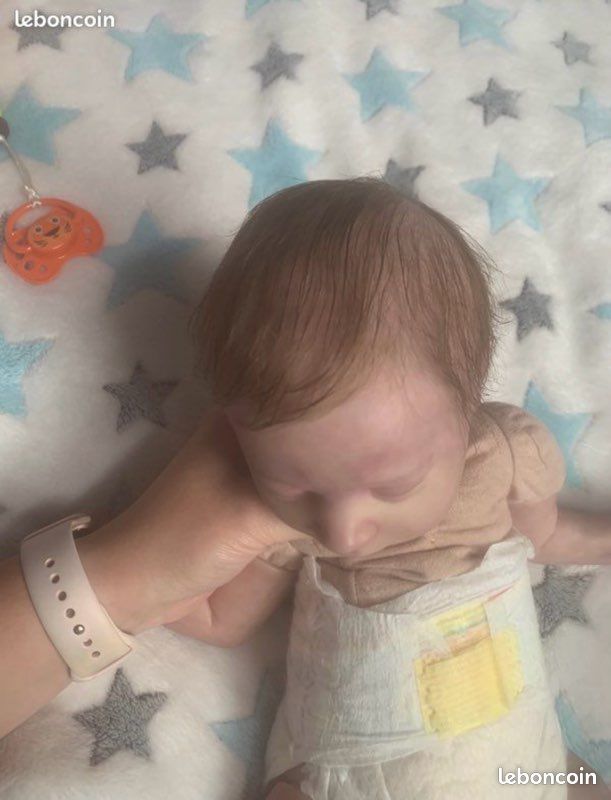 Realborn Ruby Asleep sans corps