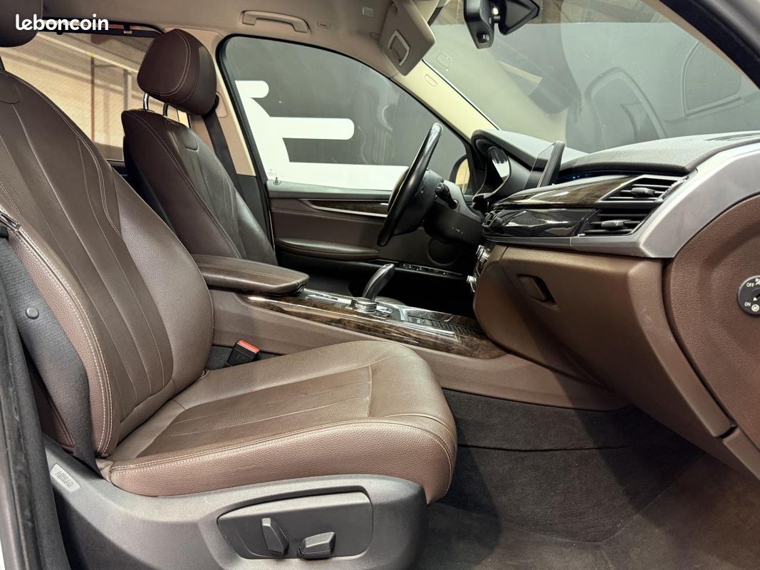BMW X5 xDrive 30d - BVA Lounge Plus - Suivi complet BMW - Sièges électriques - Attelage - Affichage tête h (image 11)