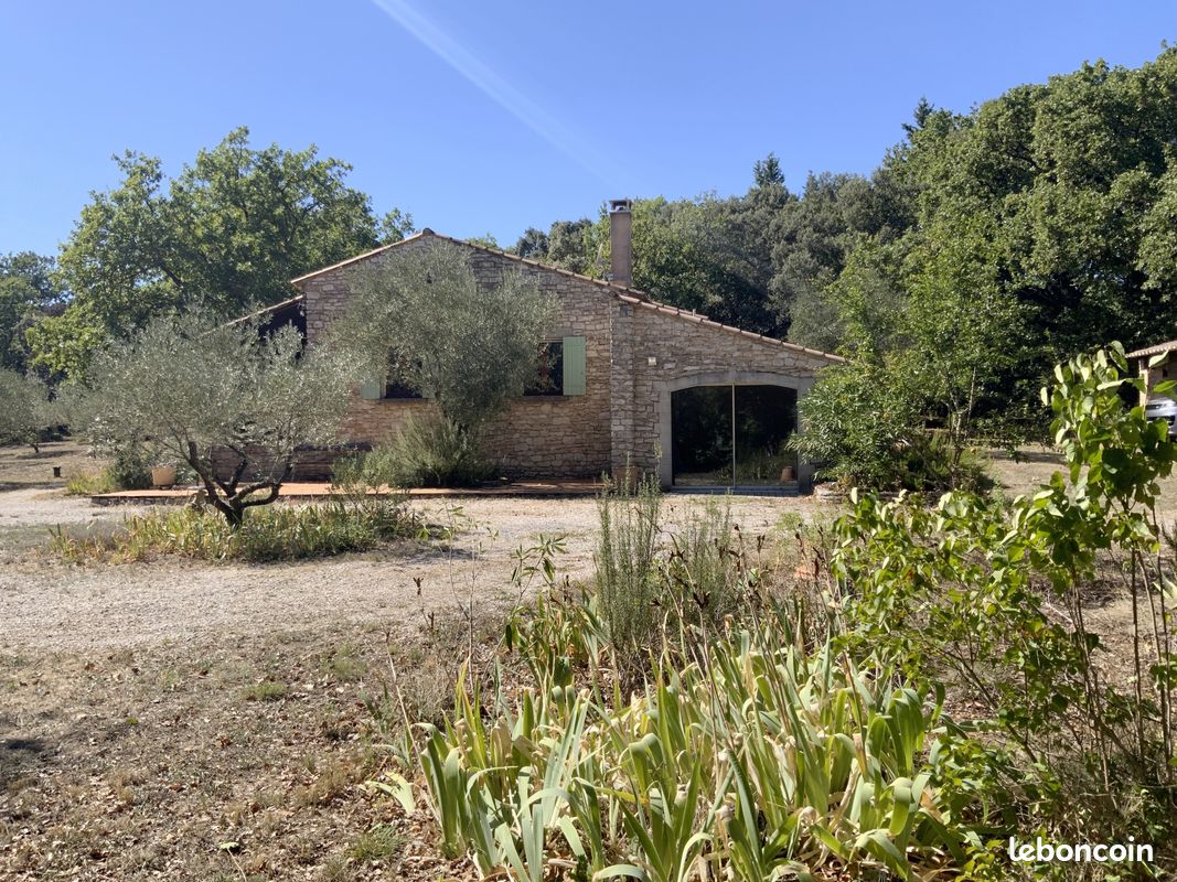 Maison 4 pièces 110 m² · à Uzès · 110 m² · 490 000 €
