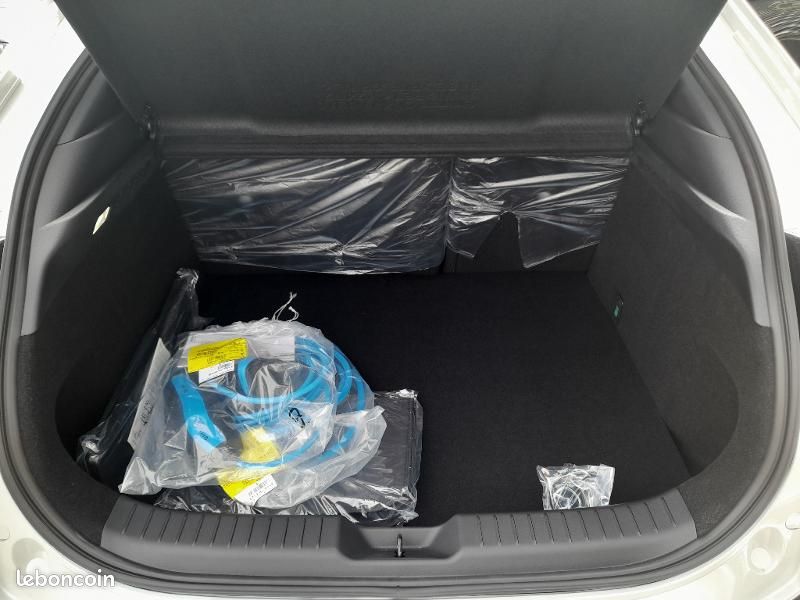 Mazda MX-30 e-SKYACTIV EV 145ch Exclusive-Line (image 14)