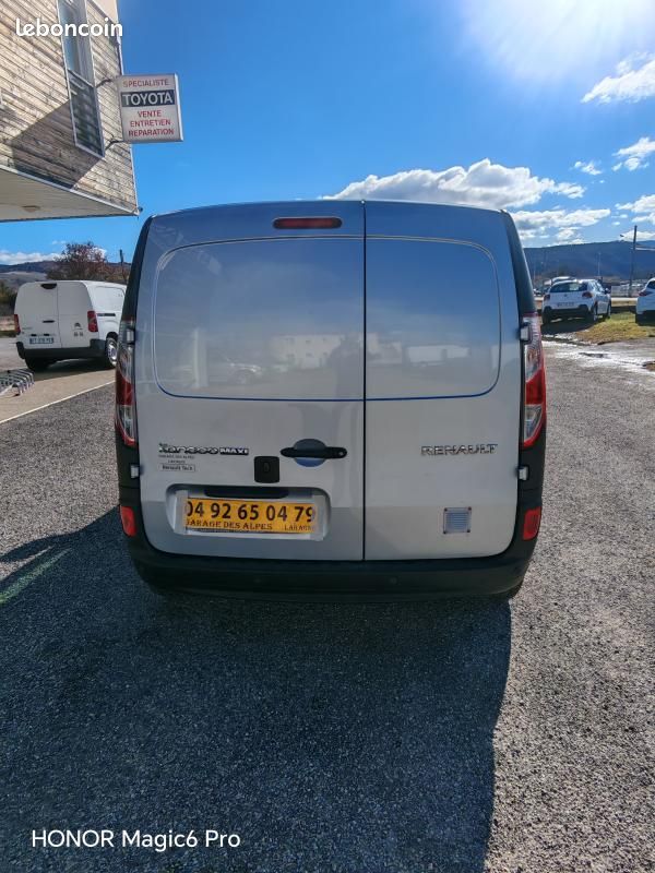 Renault Kangoo MAXI 1.5 BLUE DCI 115CH CABINE APPROFONDIE EXTRA R-LINK (image 5)