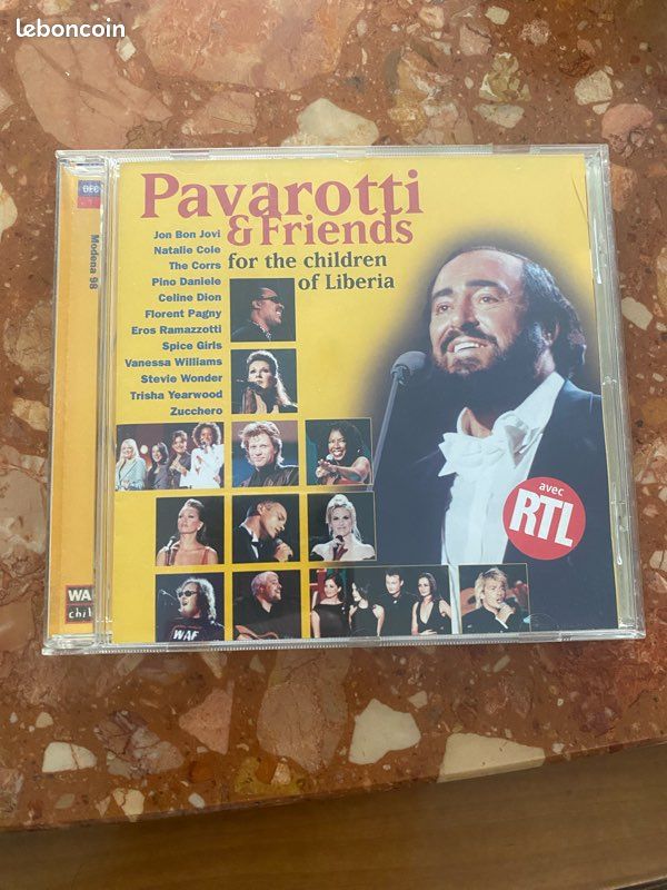 Cd Pavarotti et amis (image 1)