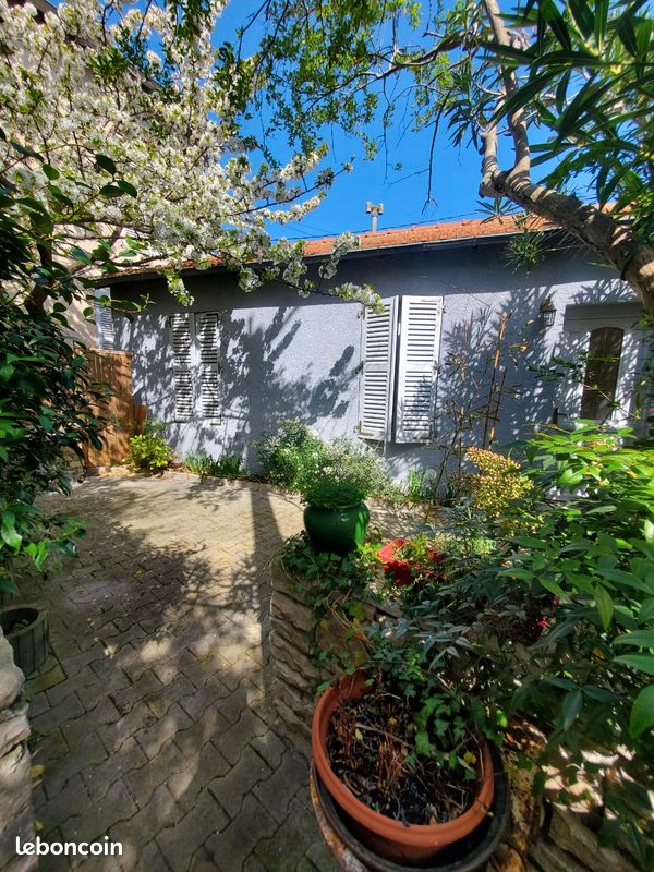 Maison 1 pièce 35 m² · à Montélimar · 35 m² · 550 €/mois