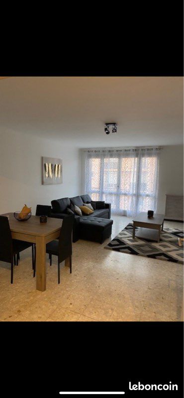Appartement 3 pièces 72 m² · à Perpignan · 72 m² · 960 €