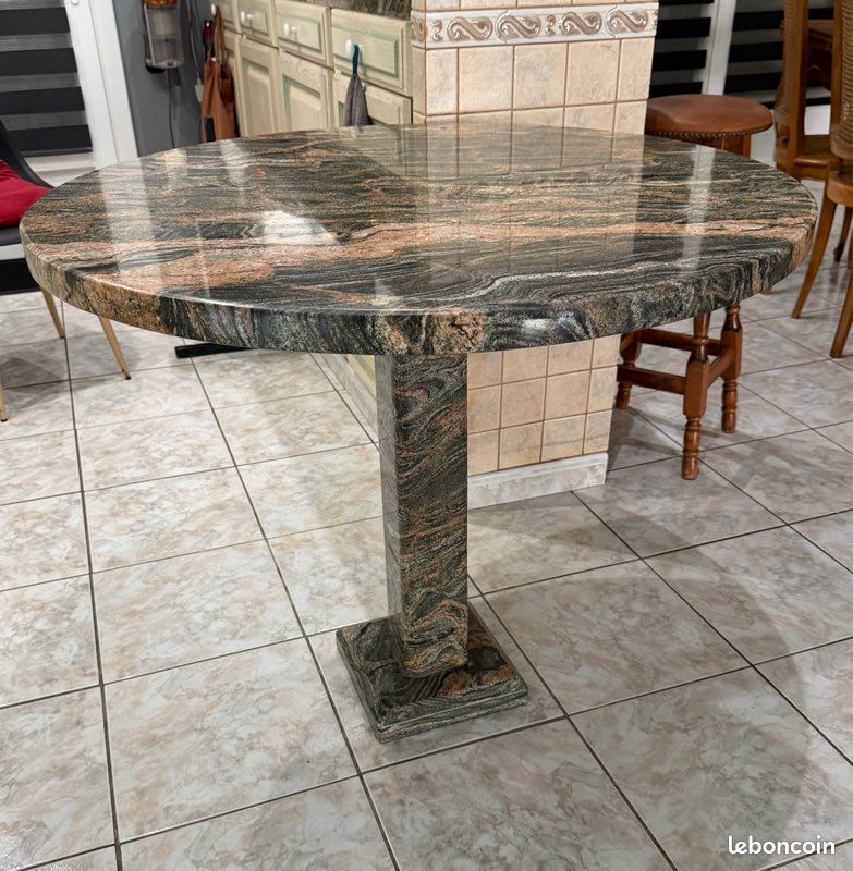 Table granit (image 2)