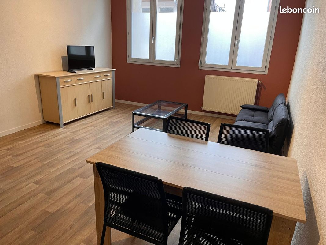 Appartement 2 pièces 42 m² · à Oyonnax · 42,4 m² · 599 €/mois