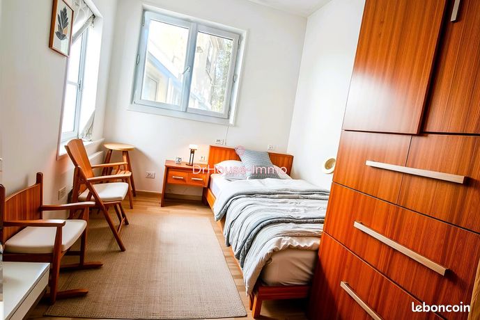 Propriété 9 pièces 286 m² — 20