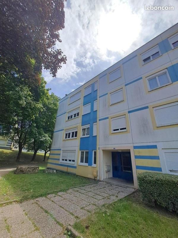 Appartement 1 pièce 38 m² · à Bar-le-Duc · 38 m² · 262 €