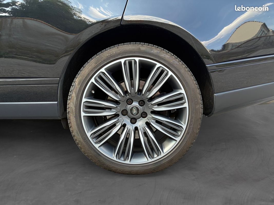 LAND ROVER RANGE ROVER IV 5.0 V8 SUPERCHARGED 525 AUTOBIOGRAPHY 525Ch Garantie 12 mois (image 18)