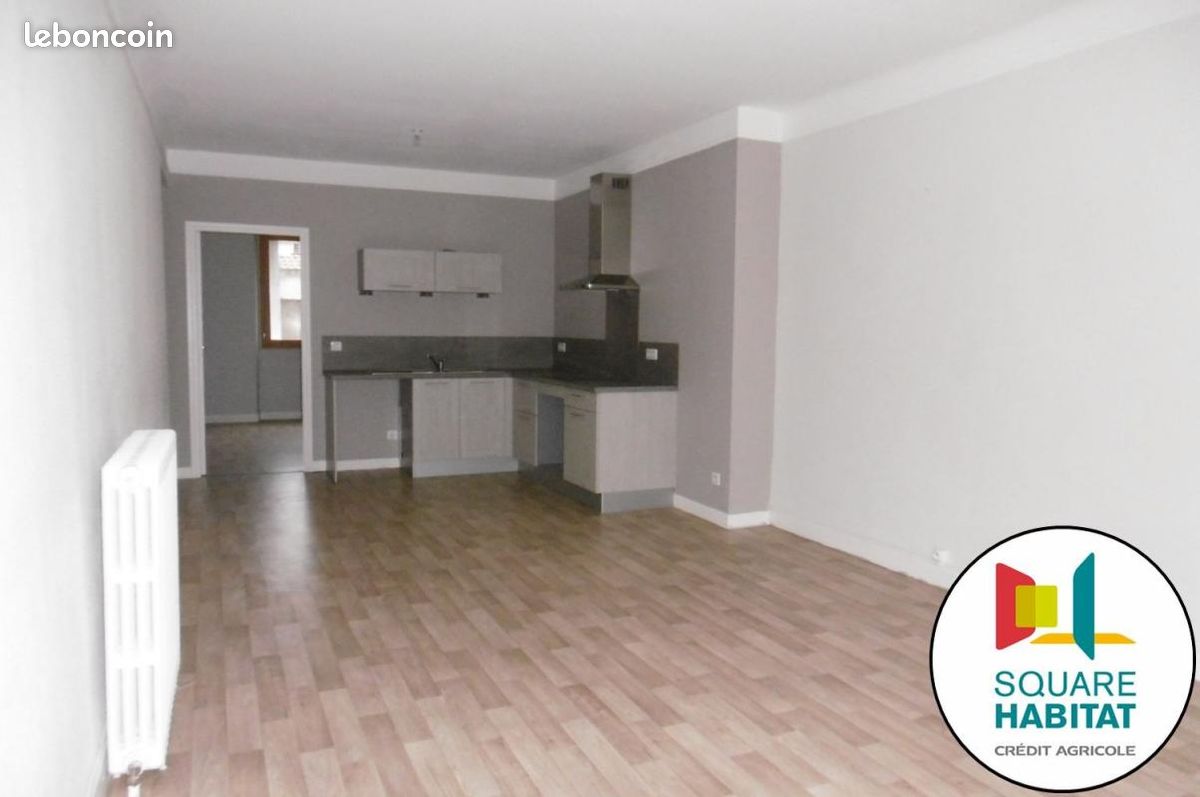 Appartement 3 pièces 85 m² · à Issoire · 85 m² · 550 €