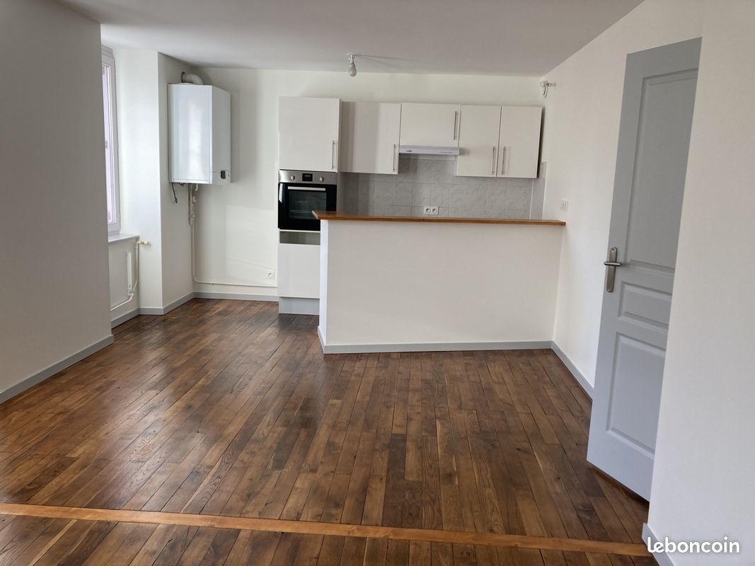 Appartement 3 pièces 60 m² · à Saint-Claude · 60 m² · 565 €