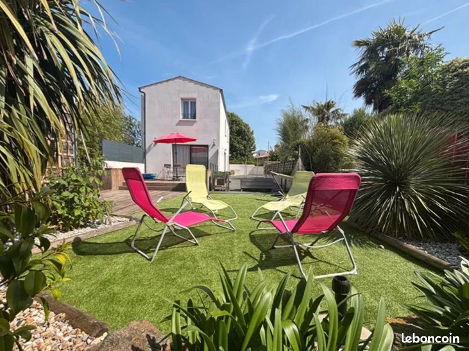 Maison 5 pièces 104 m² · à Dompierre-sur-Mer · 104 m² · 390 000 €