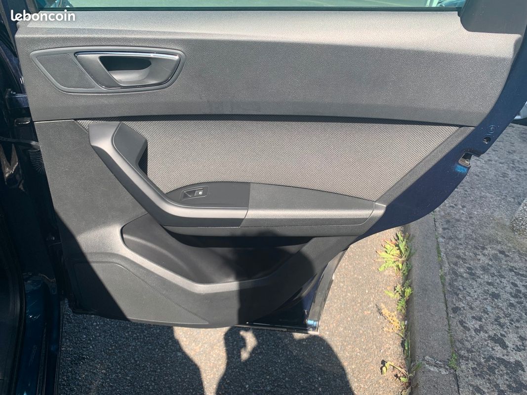 Seat Ateca 150 ch | Xcellence | Apple car Play Android Auto | Caméra de recul | Coffre électrique (image 24)