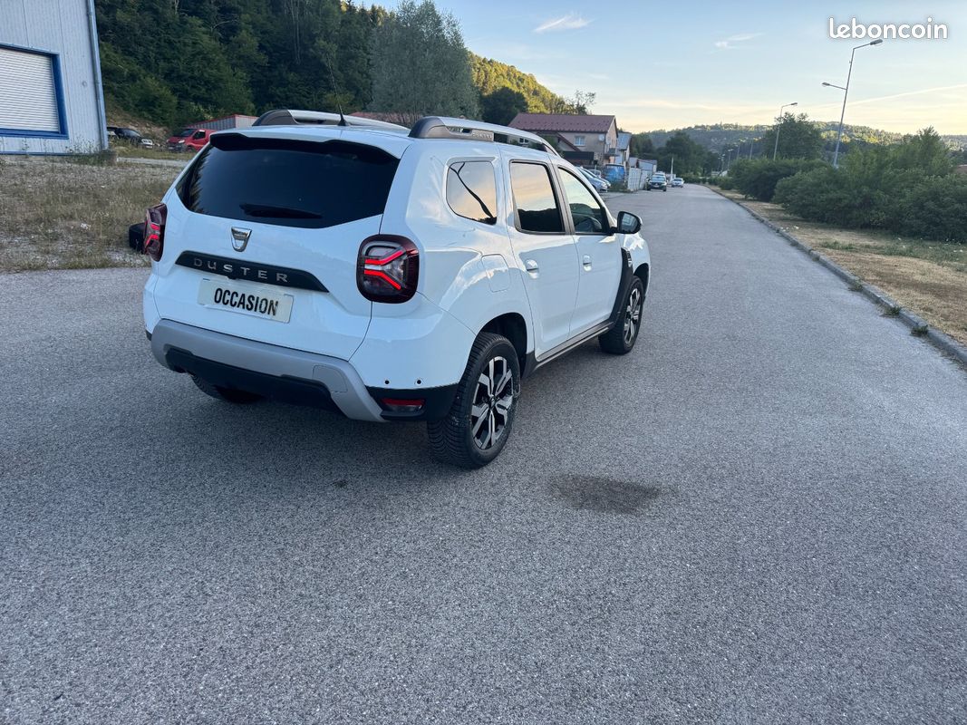 DACIA DUSTER Blue dCi 115 4x4 Prestige 16658 HT 2 PLACES (image 3)