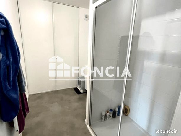 https://img.leboncoin.fr/api/v1/lbcpb1/images/85/41/d5/8541d537849fd8f3293edf1f2ef78d6810415bc1.jpg?rule=ad-image