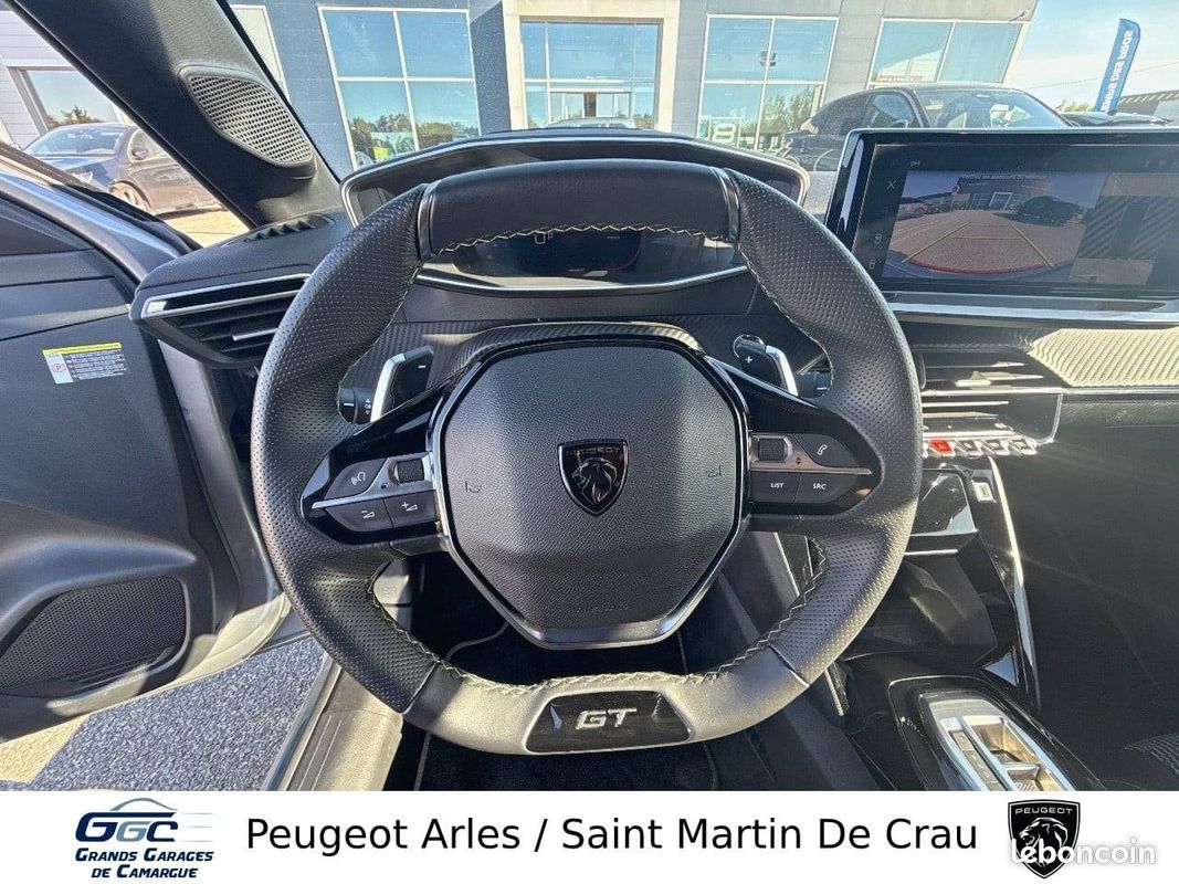 PEUGEOT 208 Hybrid 110 e-DCS6 GT (image 16)