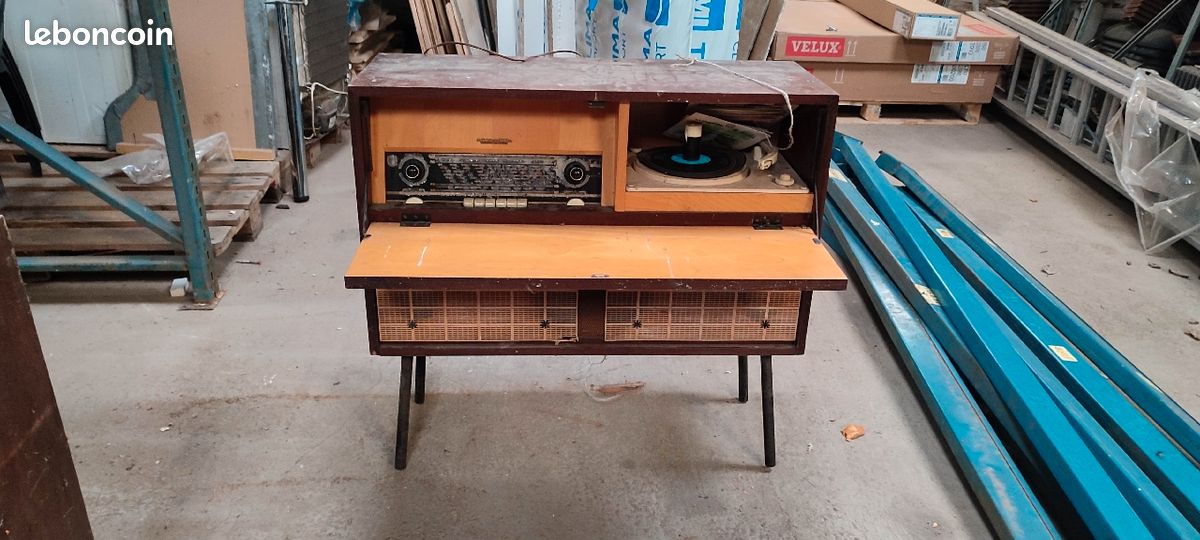 Meuble radio tourne disque (image 4)