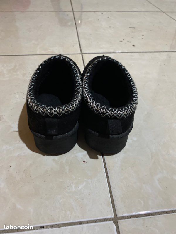 Ugg (image 3)