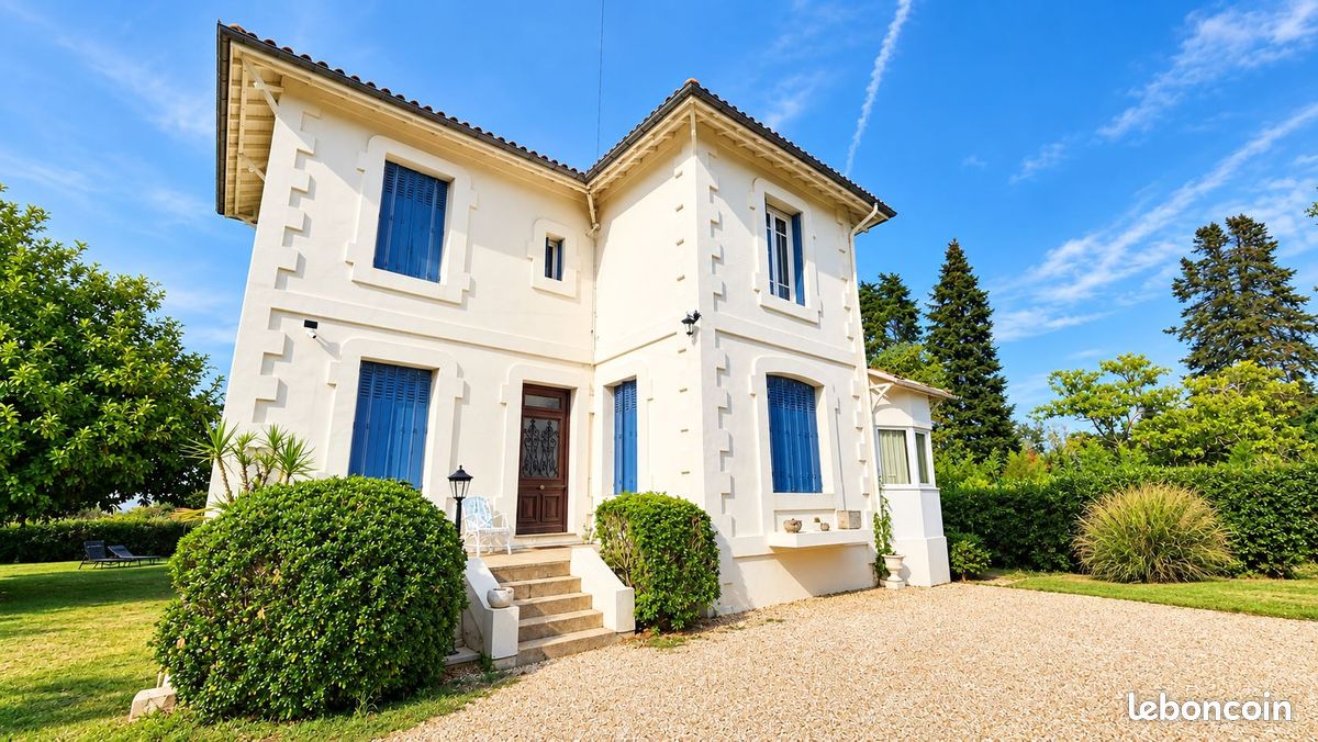 Maison 5 pièces 110 m² · à Mussidan · 110 m² · 180 000 €
