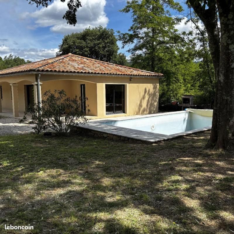 Maison 4 pièces 105 m² · à Gravières · 105 m² · 1 125 €