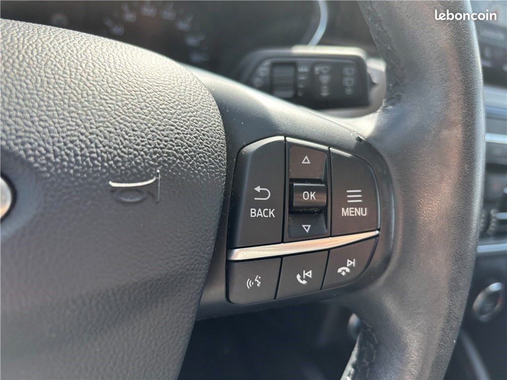 Ford Kuga III 2.0 ECOBLUE 150 MHEV BVM6 Titanium (image 17)